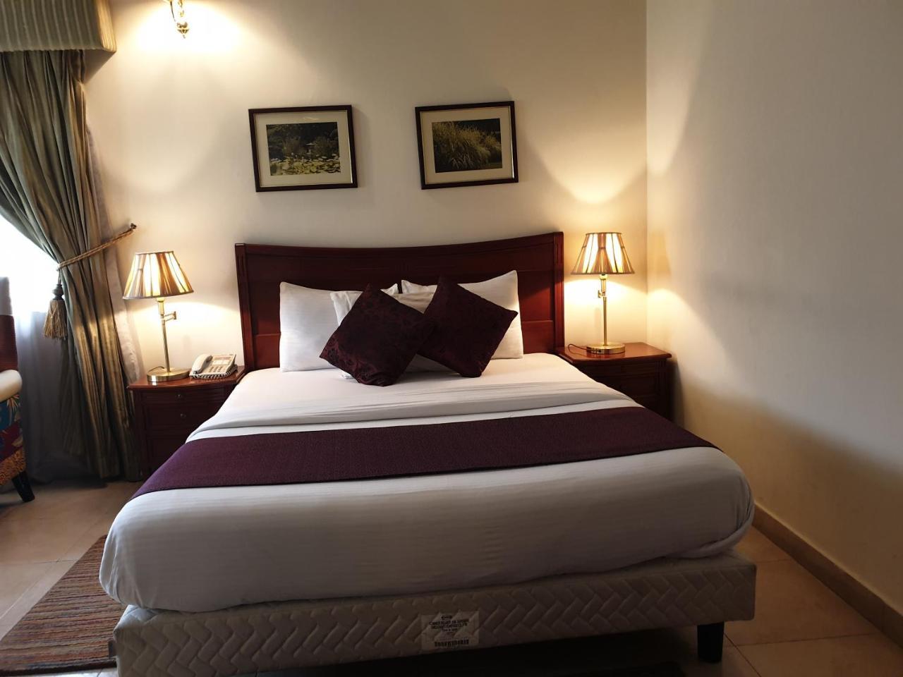 Three Arms Hotel Lagos Eksteriør bilde